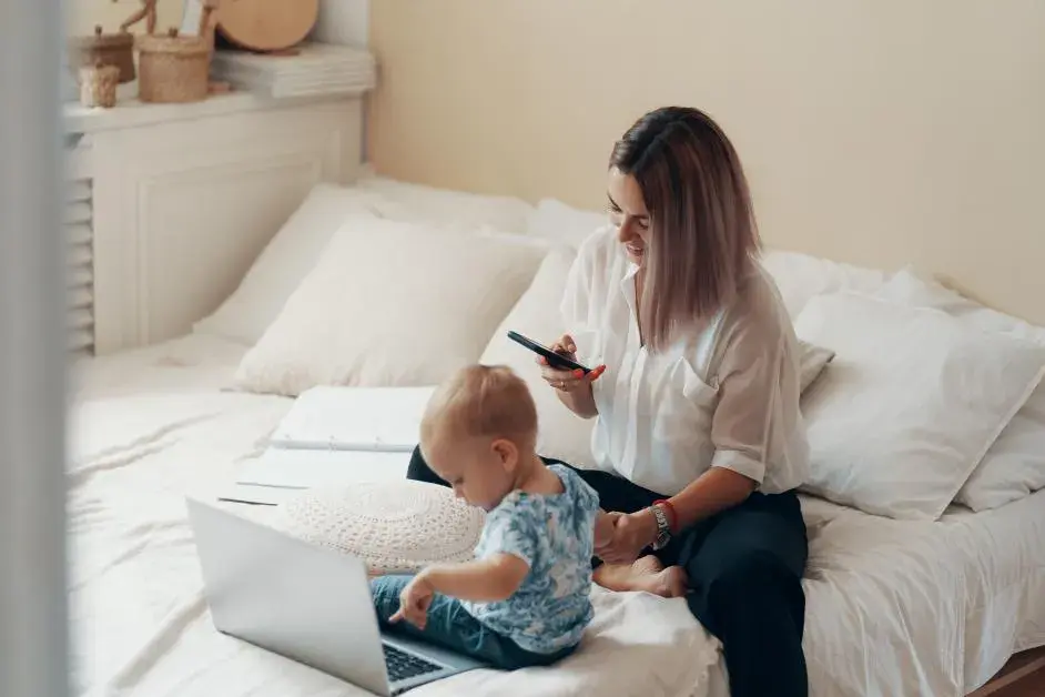 Czy na urlopie wychowawczym można pracować na umowę zlecenie bez obaw?