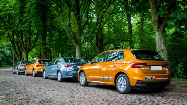Ile można zarobić na Uberze w Poznaniu? Zaskakujące fakty o dochodach